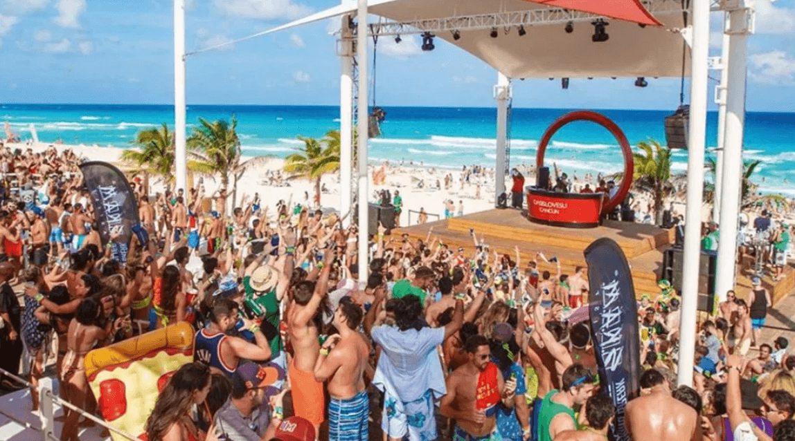 10 Amazing Resorts For A Wild Spring Break In Cancun 2023 