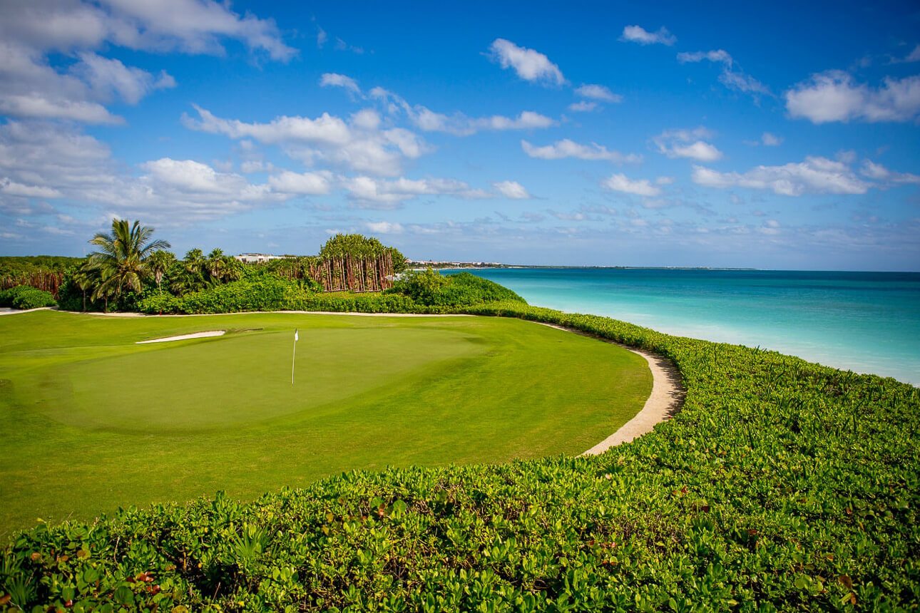 El Camaleon Mayakoba Golf Course: A Chat with Director ...