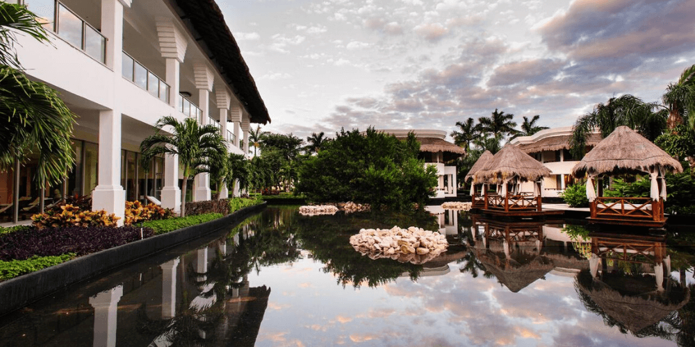 grand riviera princess review