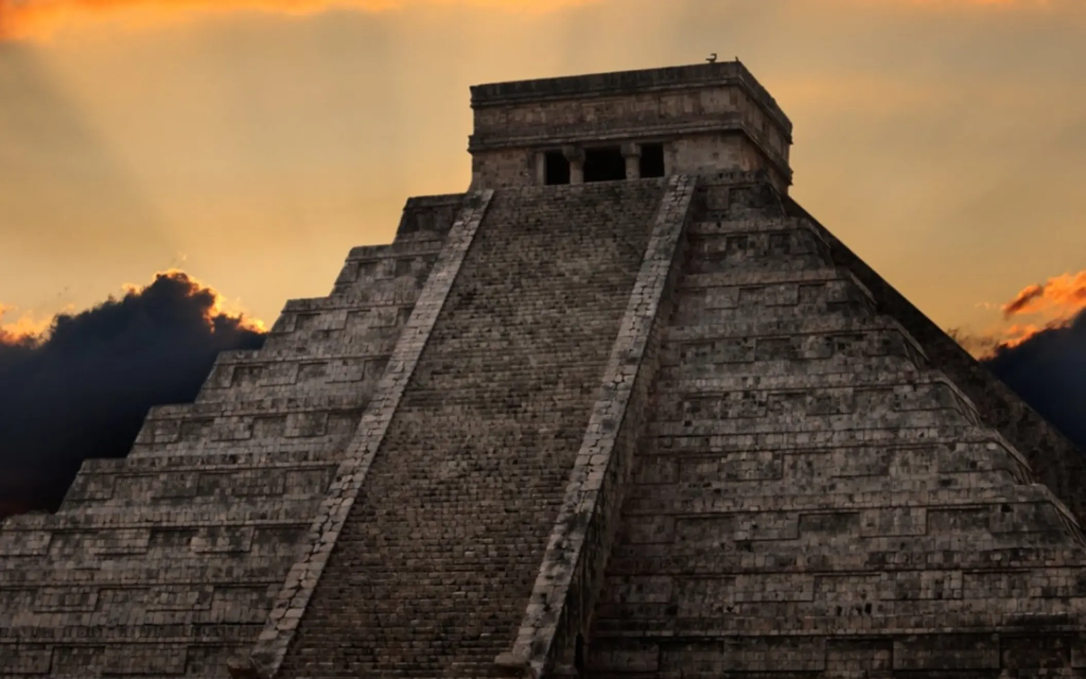 The iconic Kukulkan Pyramid at Chichen Itza, a symbol of Mayan ingenuity and astronomical expertise