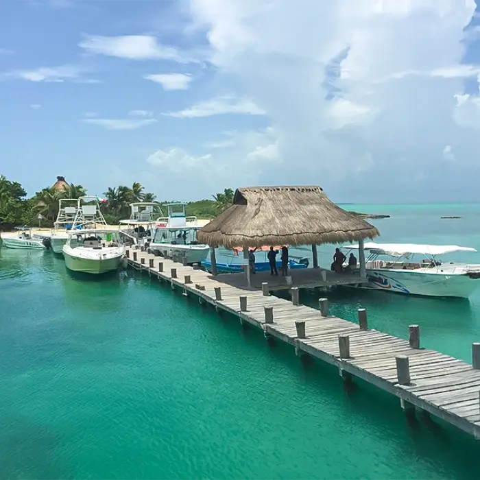 Dock and speedboat used for the Paradise Islands: Isla Contoy & Isla Mujeres day trip