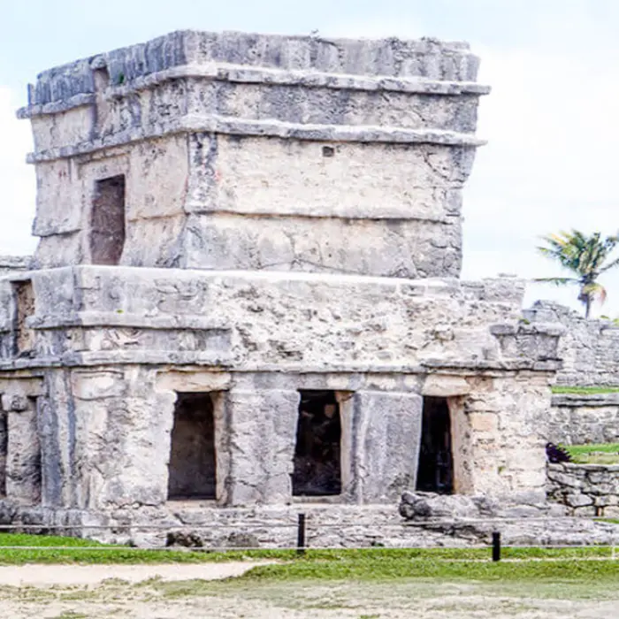 A well-preserved Mayan building showcasing the architectural beauty of Tulum’s past