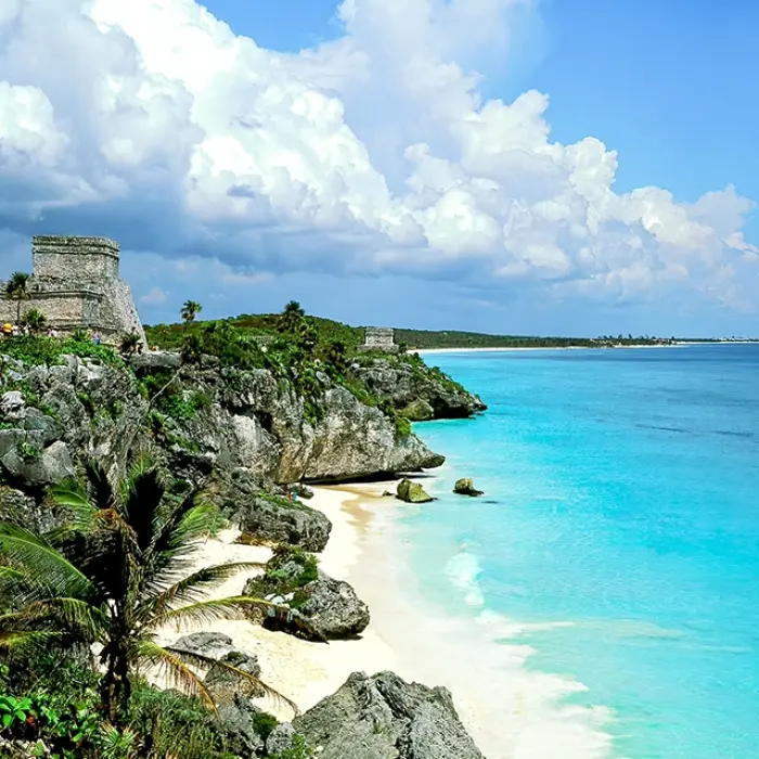 Breathtaking view of Tulum’s ancient ruins perched above turquoise Caribbean waters