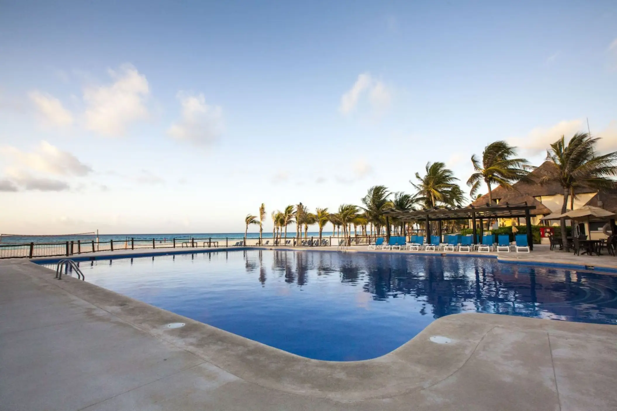 beachfront pool at Allegro Playacar