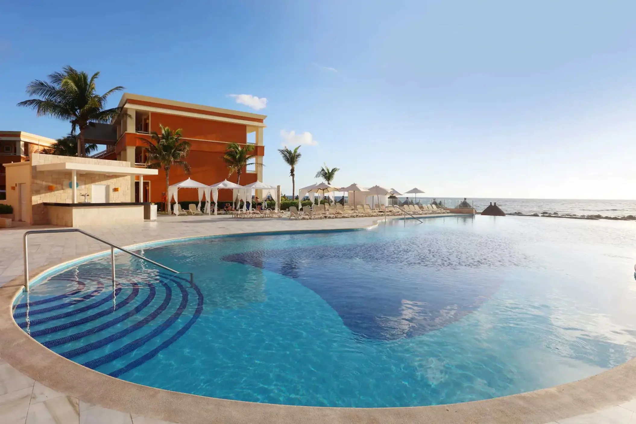 pool at Bahia Principe Luxury Akumal