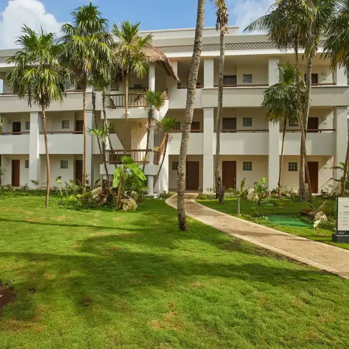 resort grounds at Bahia Principe Luxury Akumal