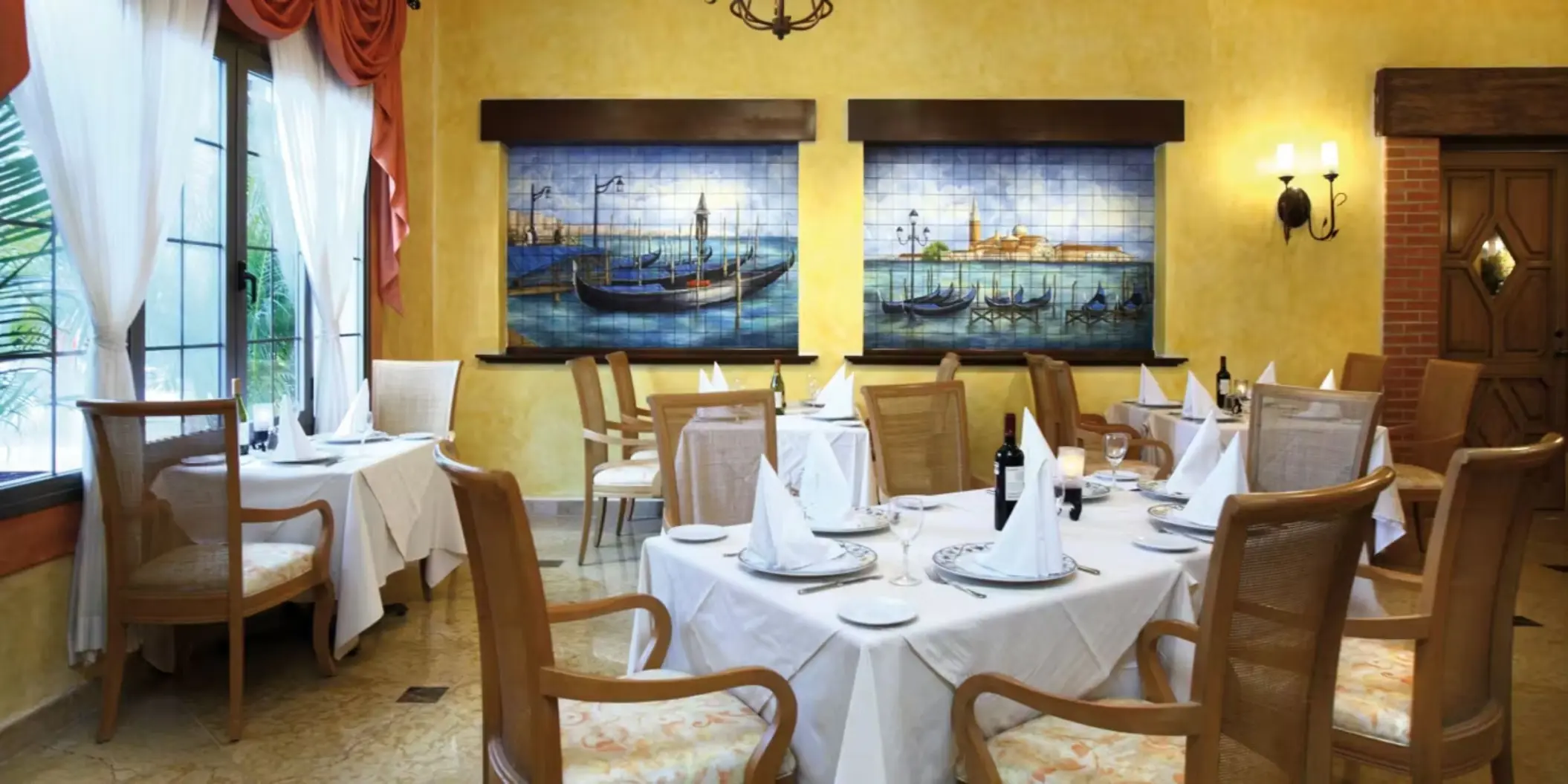 restaurant at Barcelo Maya Tropical