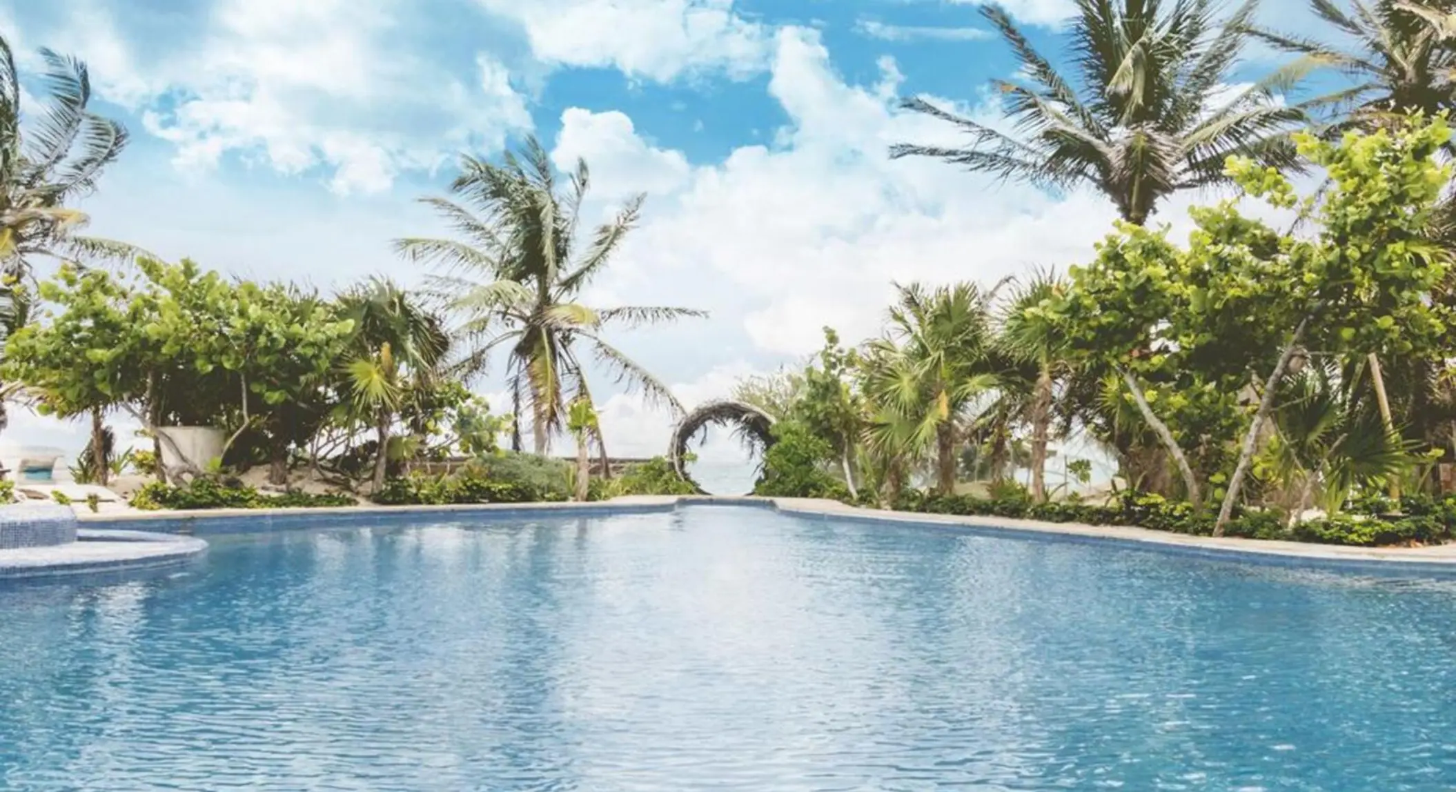 seafront pool at Casa Malca