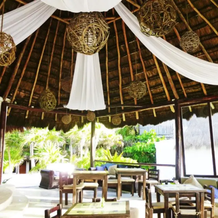 restaurant at Casa Violeta
