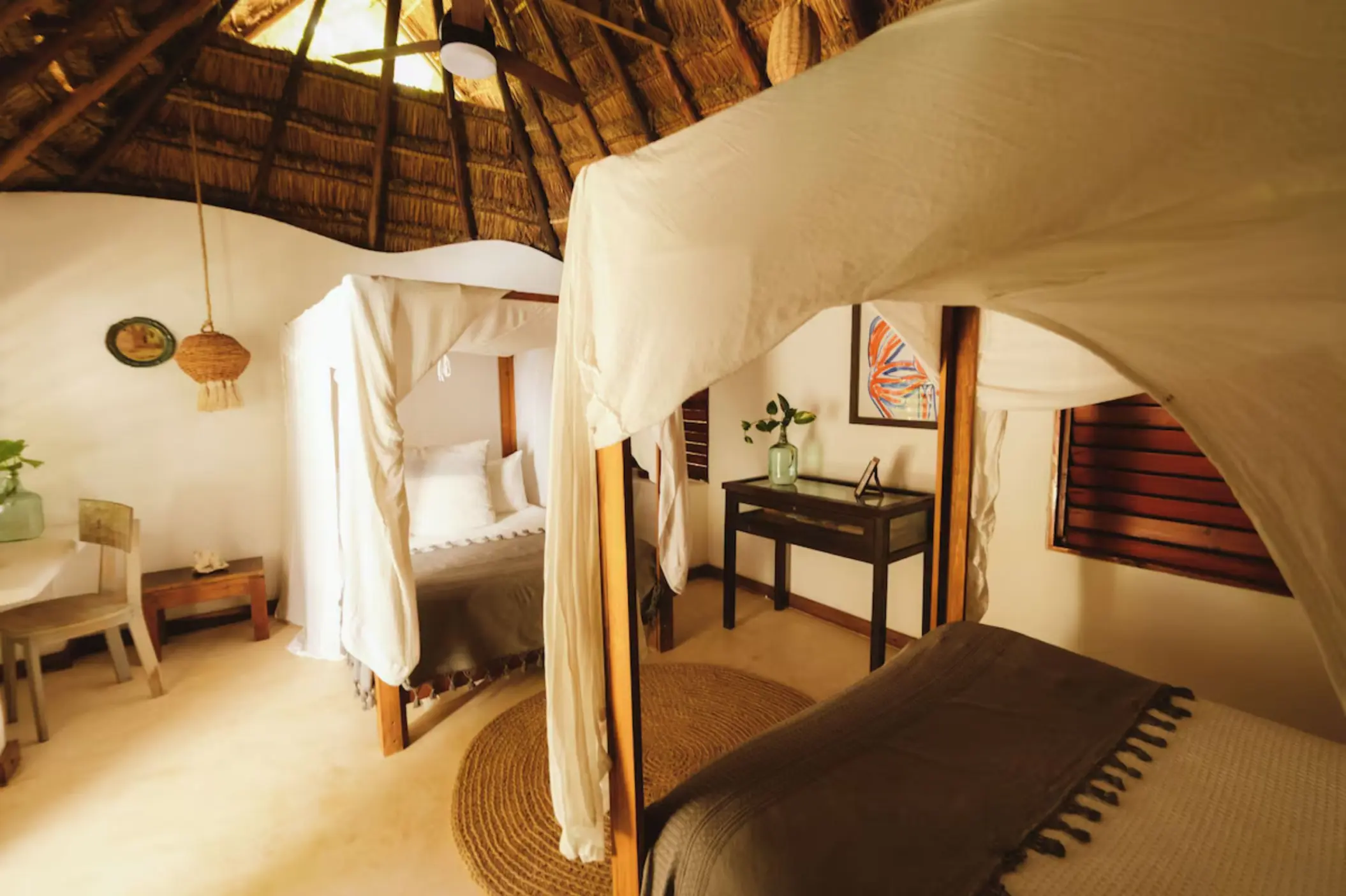 standard room with two beds at Casa Violeta