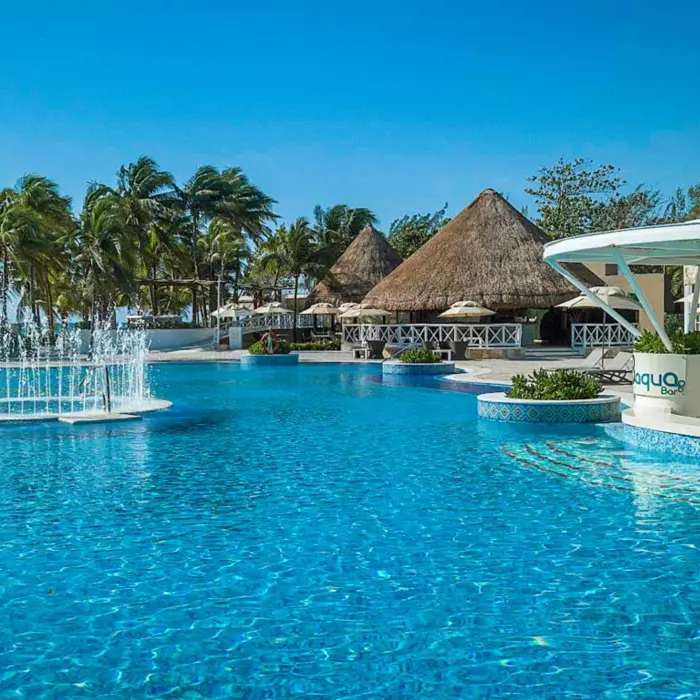 pool and swim up bar at Catalonia Royal Tulum