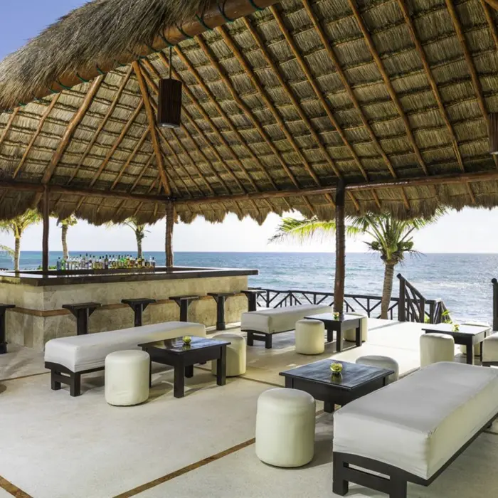 gaviotas seashore bar at El Dorado Casitas Royale
