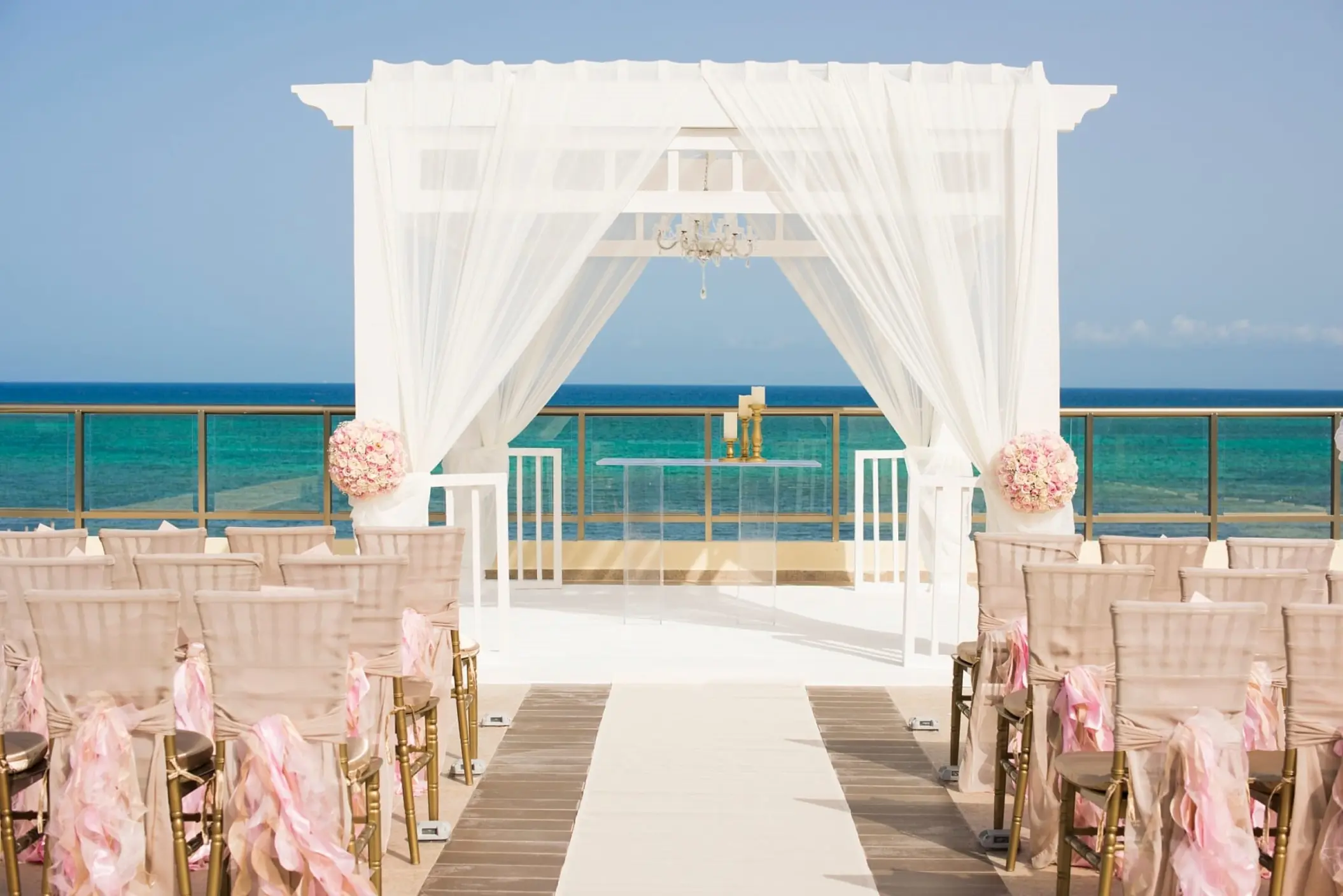 rooftop wedding venue at El Dorado Maroma