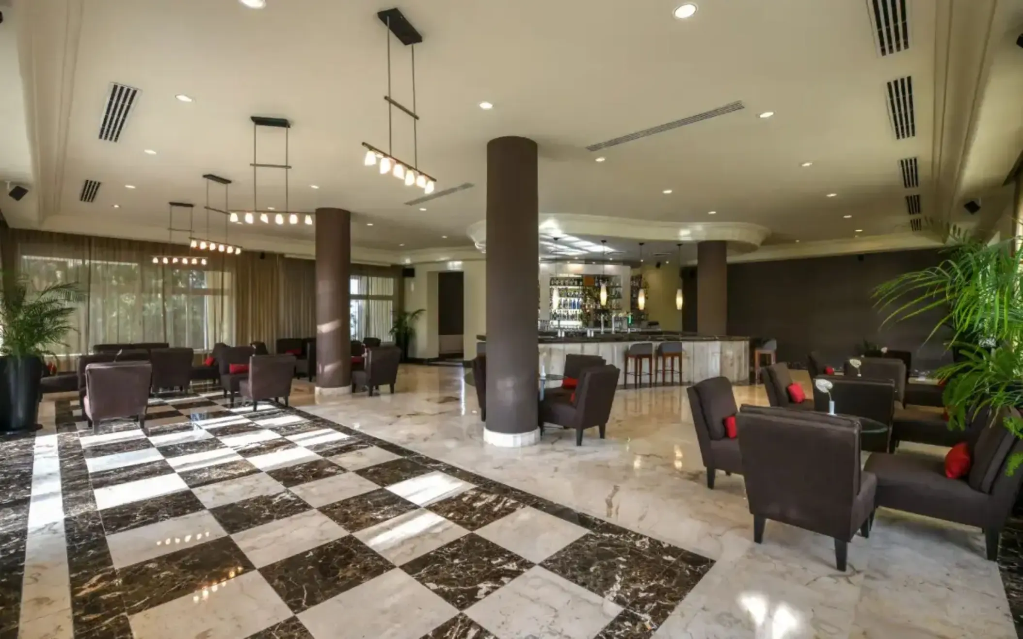 martini lobby bar at El Dorado Royale