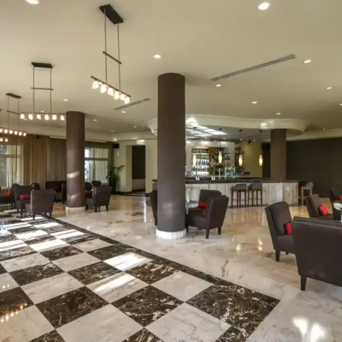 martini lobby bar at El Dorado Royale