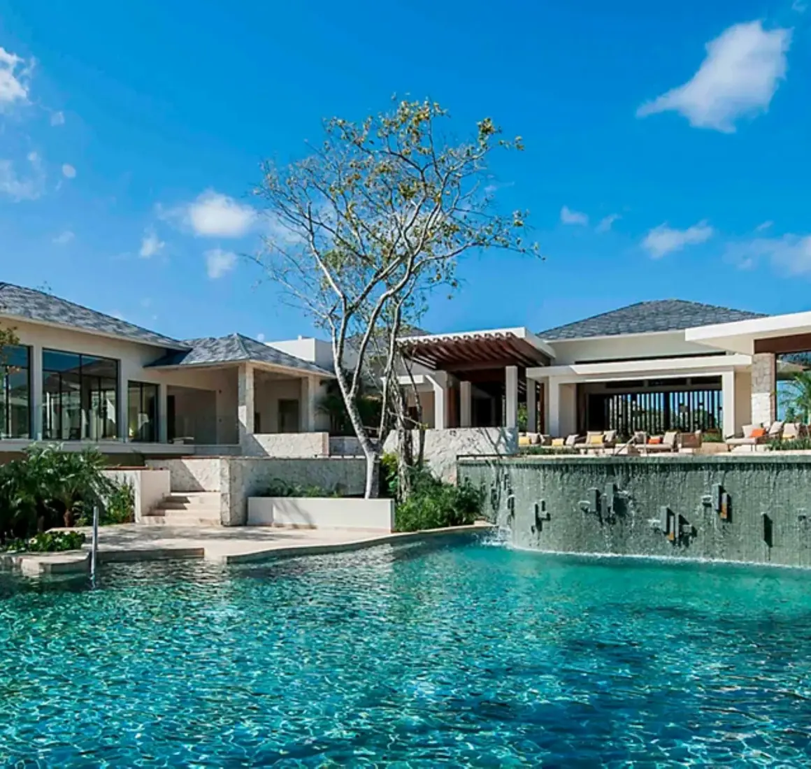 Fairmont Heritage Place Mayakoba resort pool