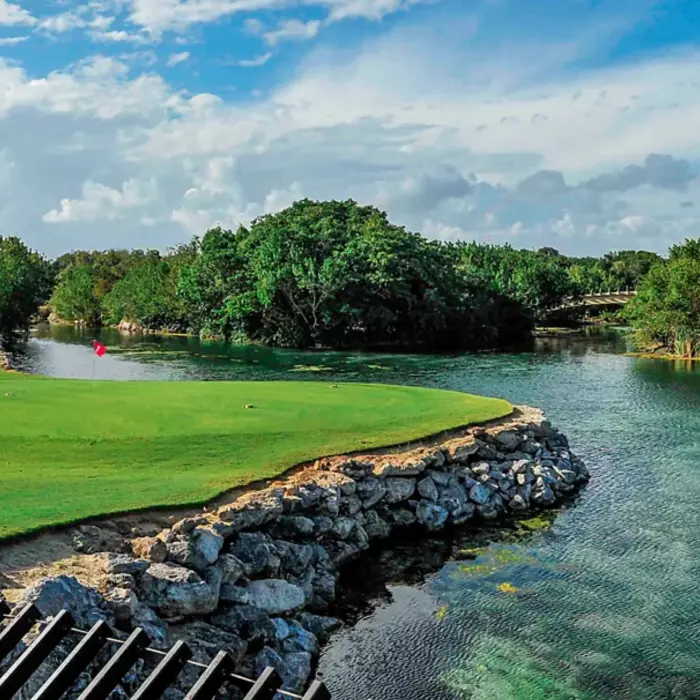 golf course at Fairmont Heritage Place Mayakoba