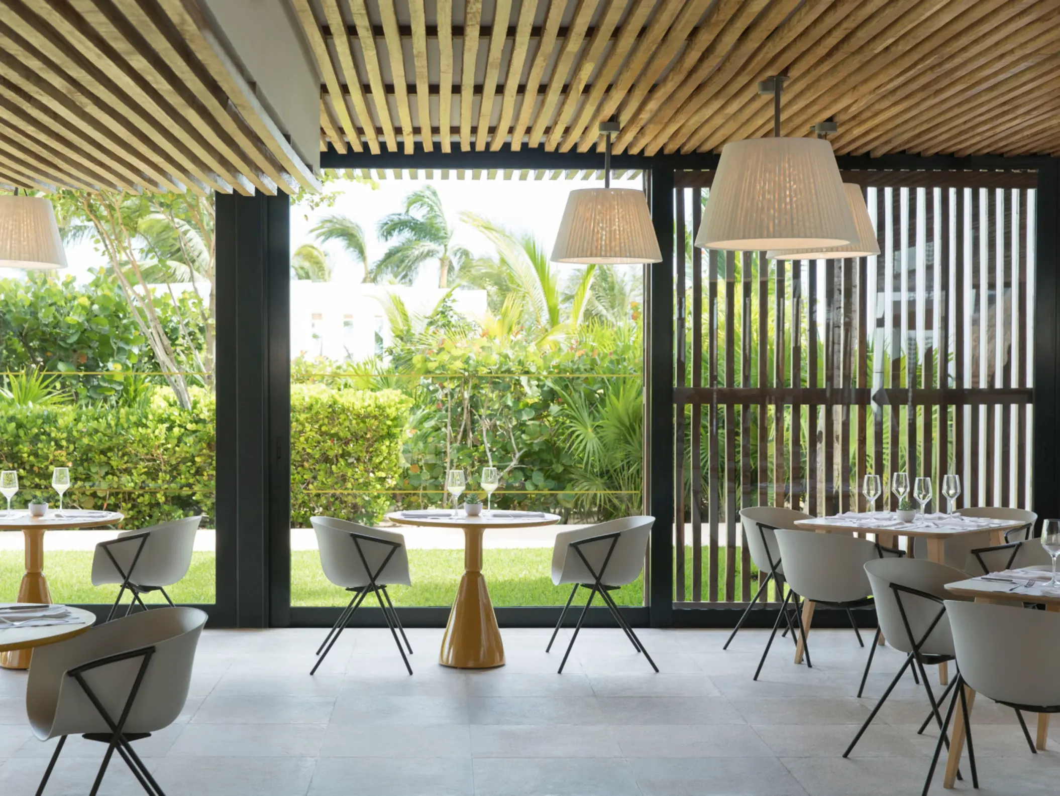gusto club restaurant at finest playa mujeres