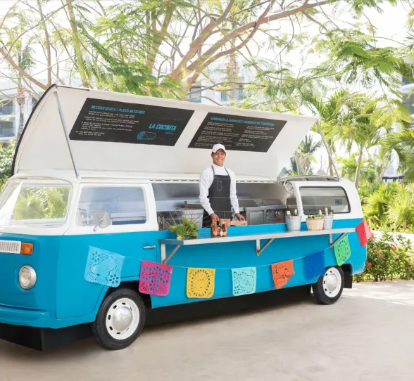 la cocinita food truck at finest playa mujeres