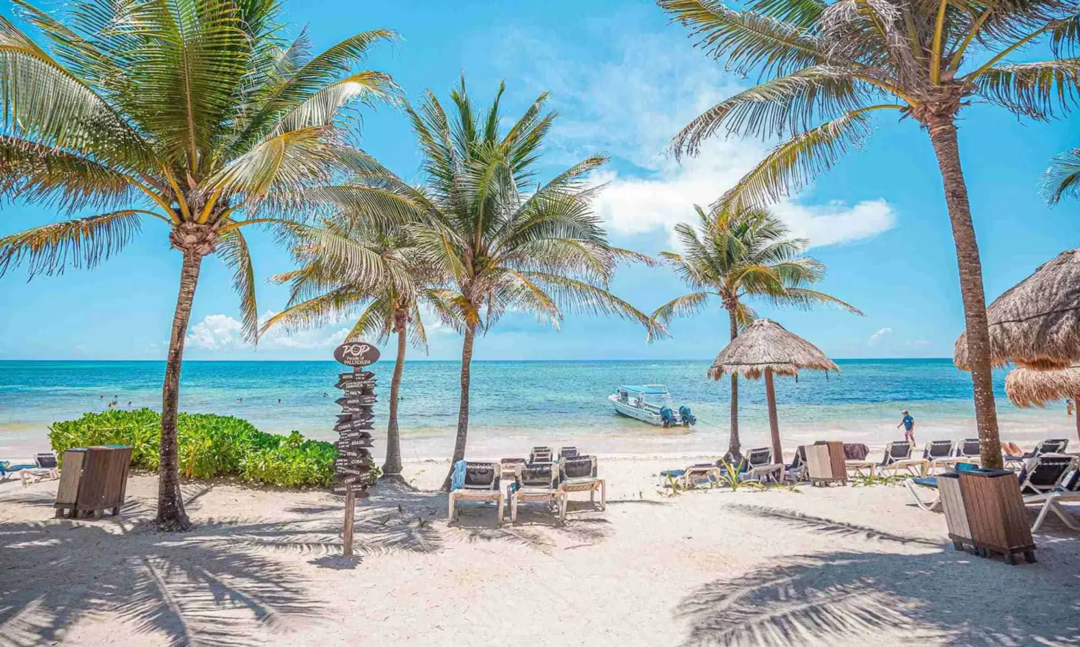 beach at grand palladium colonial