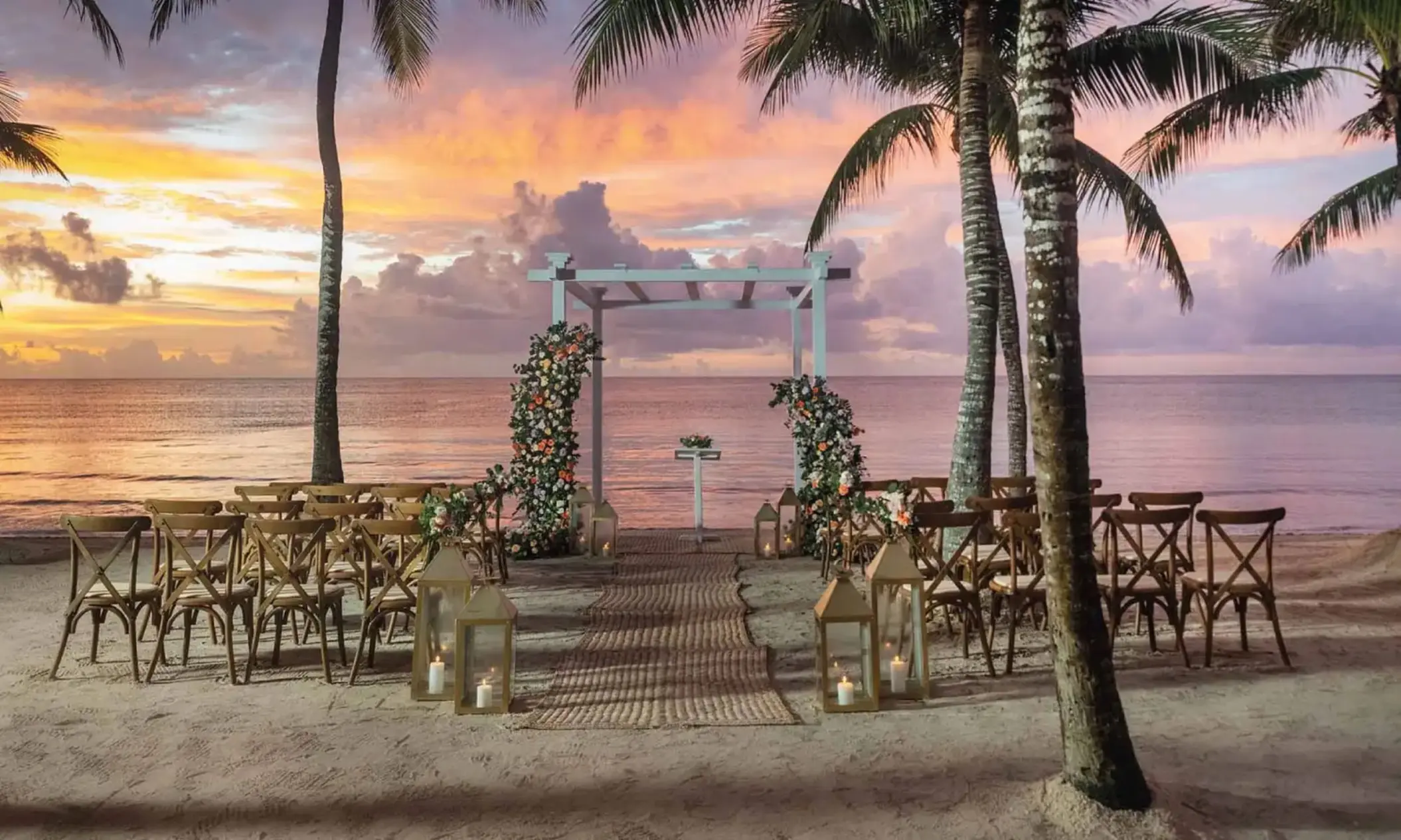 beach wedding setup at grand palladium colonial