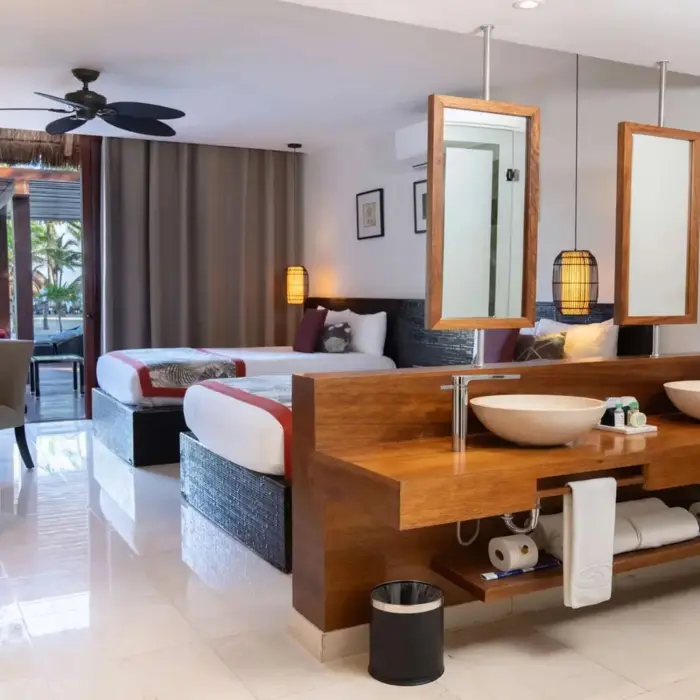 suite with two beds at grand palladium kantenah