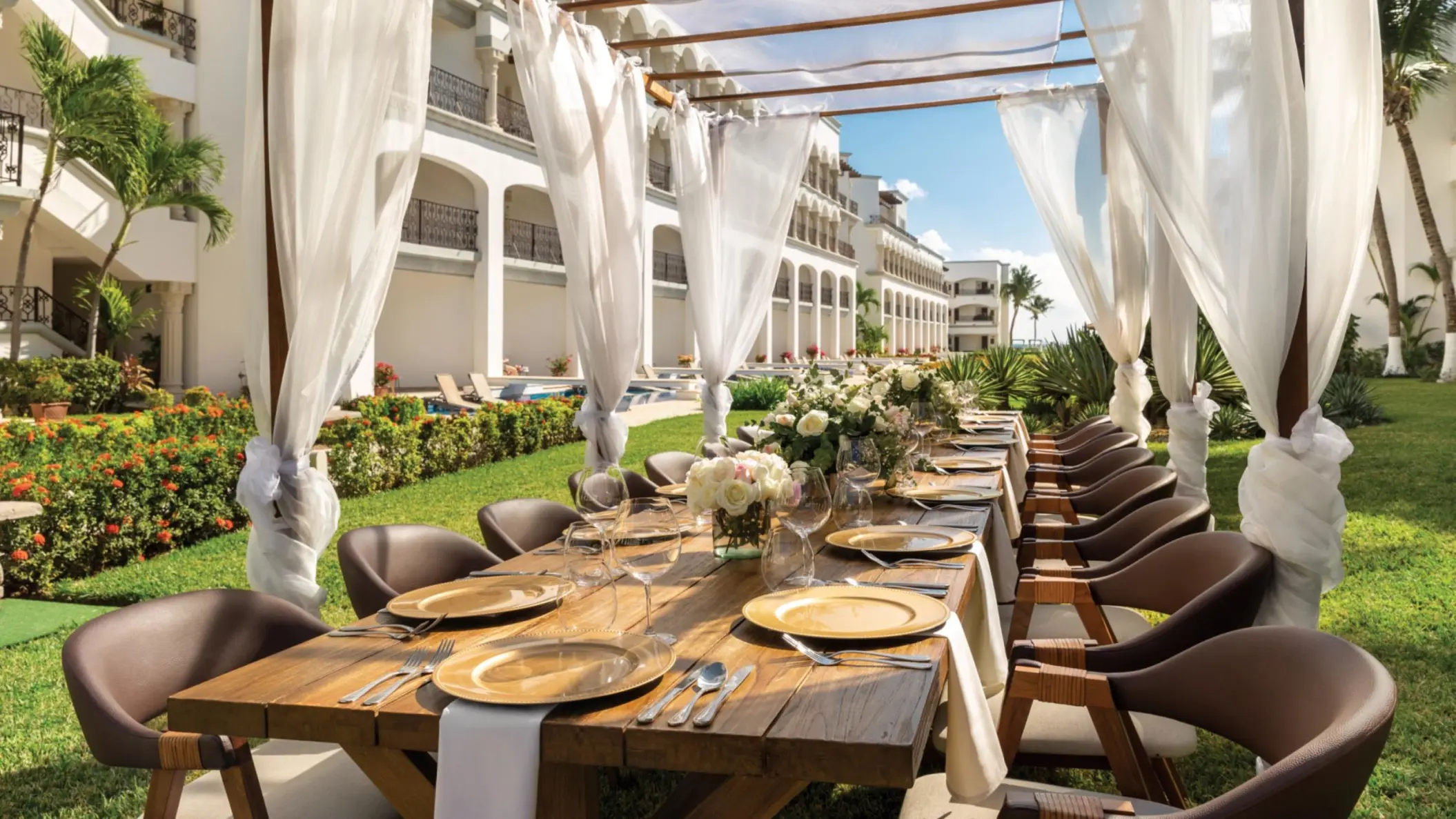 garden reception setup at Hilton Playa del Carmen