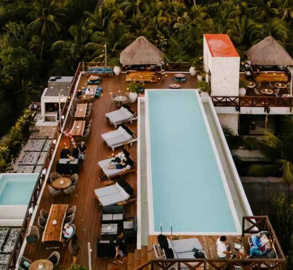 rooftop pool and restaurant at Hotelito Azul Tulum