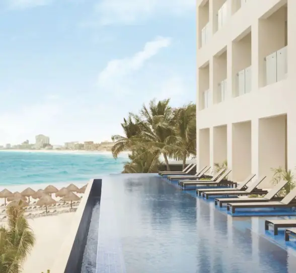 exterior of the swim up suites at Hyatt Ziva Cancun