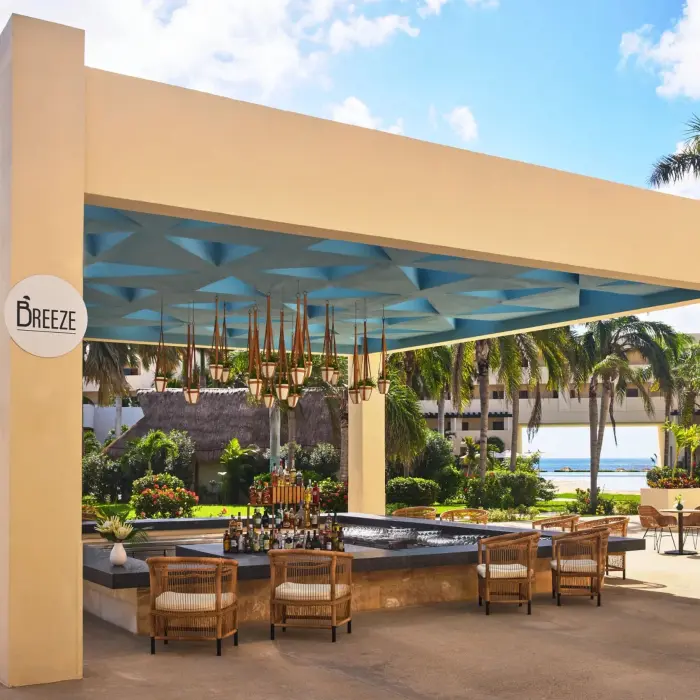 breeze bar at Hyatt Ziva Riviera Maya