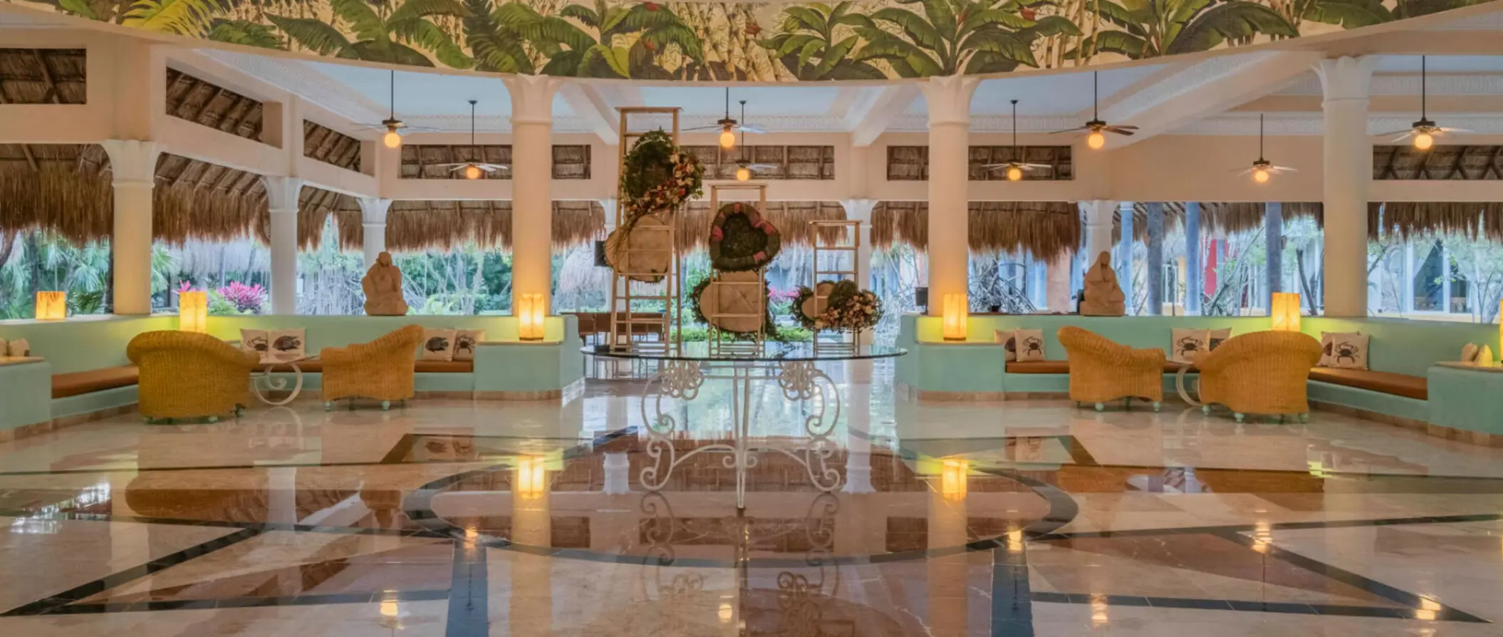 lobby at Iberostar Waves Paraiso del Mar