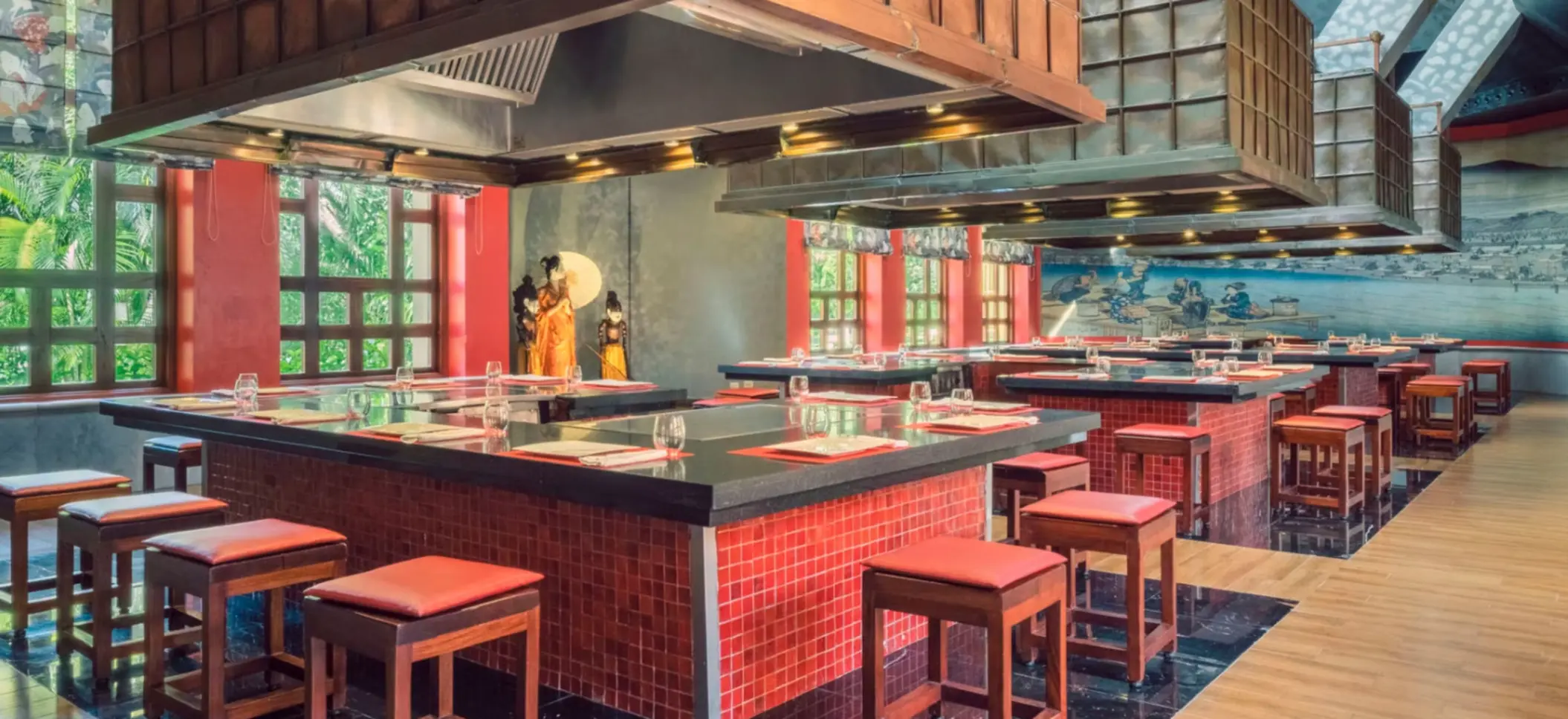 teppanyaki restaurant at Iberostar Selection Paraiso Maya Suites