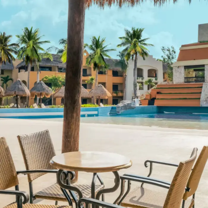 poolside bar at Iberostar Selection Paraiso Maya Suites