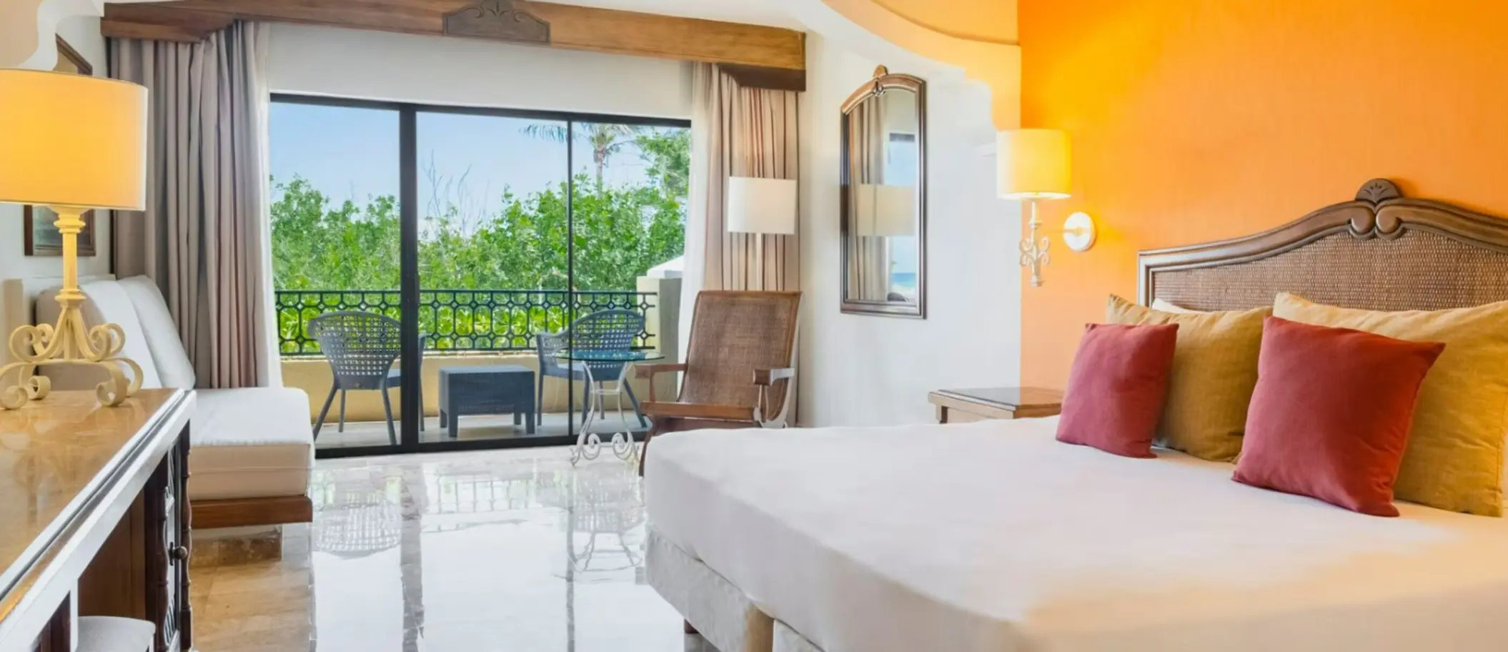 suite at Iberostar Waves Paraiso Beach