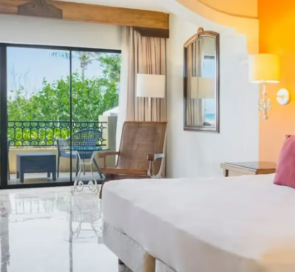 suite at Iberostar Waves Paraiso Beach