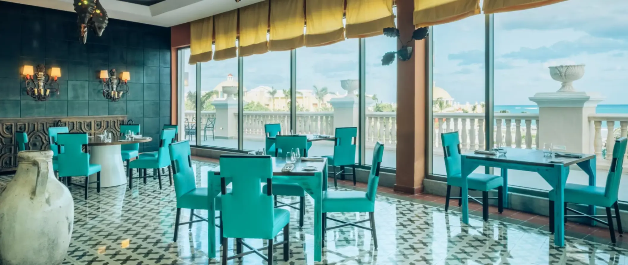 restaurant at JOIA Paraiso by Iberostar