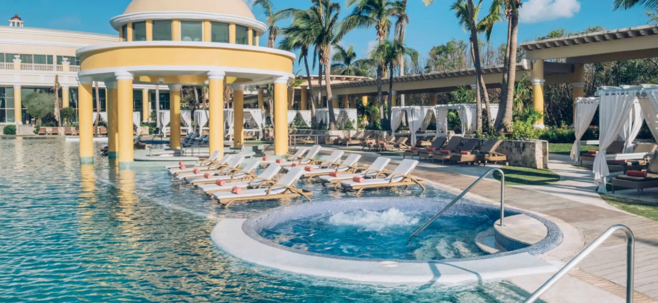 pool at JOIA Paraiso by Iberostar