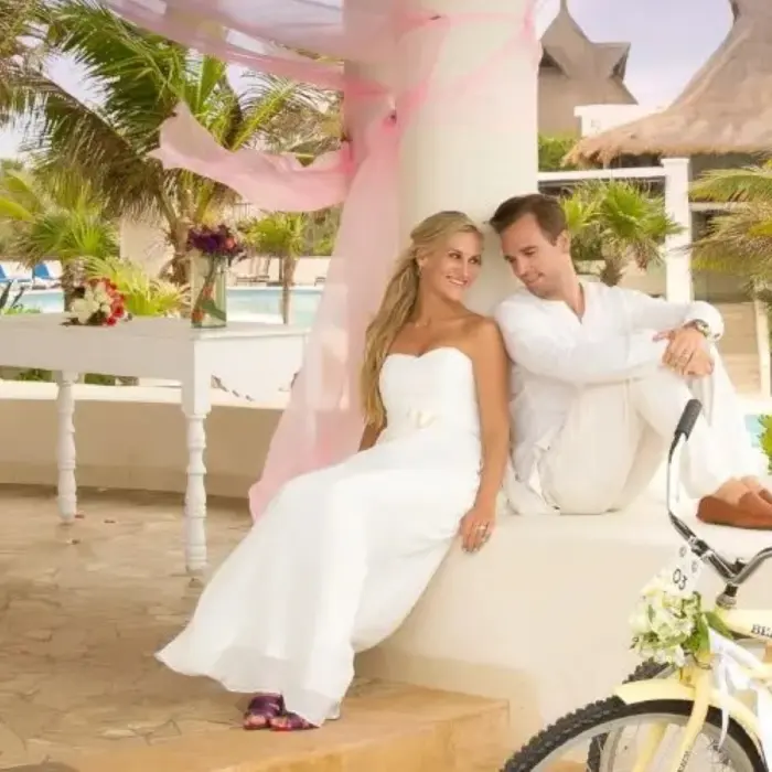 bride and groom at kore tulum