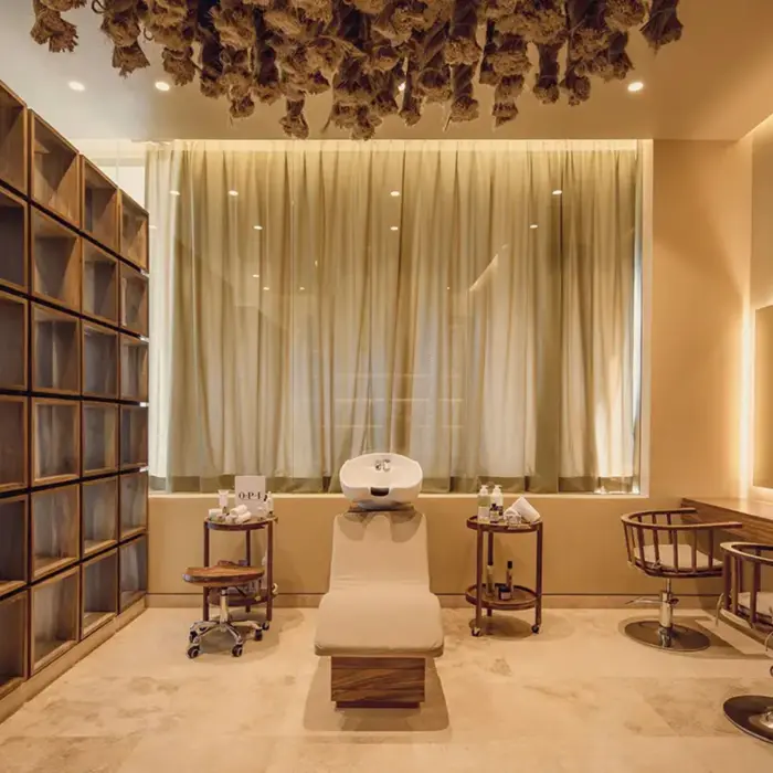 salon at the spa at La Casa de la Playa