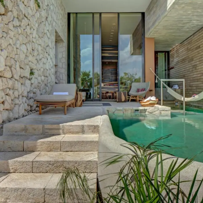 exterior of suite with plunge pool at La Casa de la Playa
