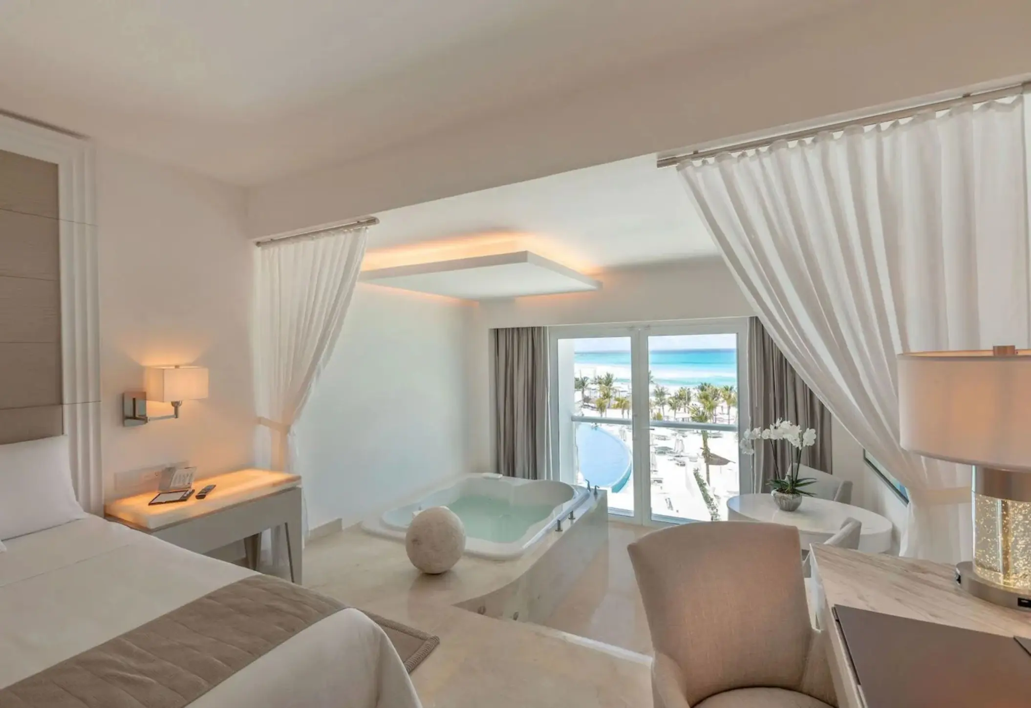 royale honeymoon suite oceanfront at Le Blanc Spa Resort Cancun