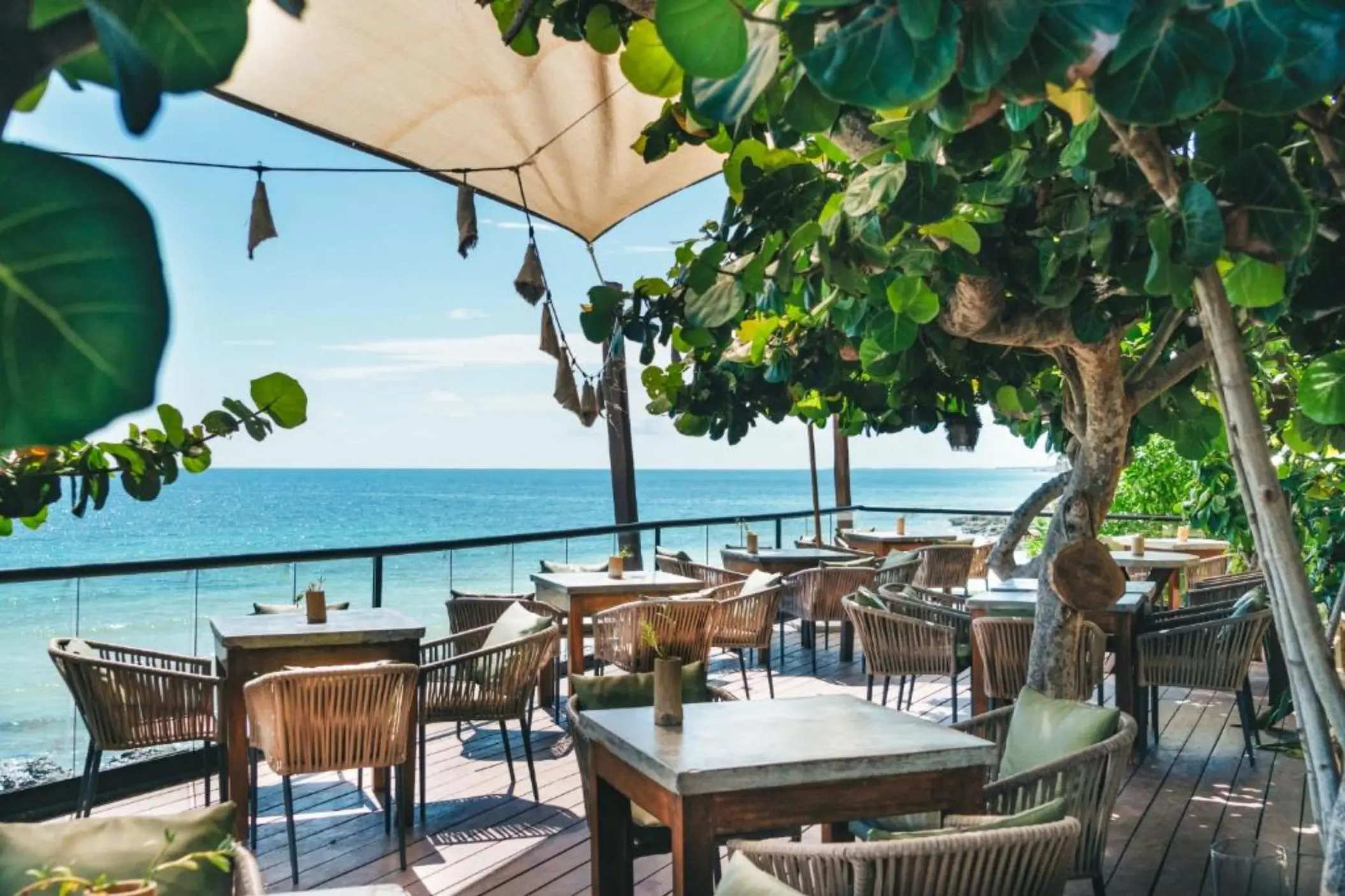 seafront restaurant at Mezzanine Hotel