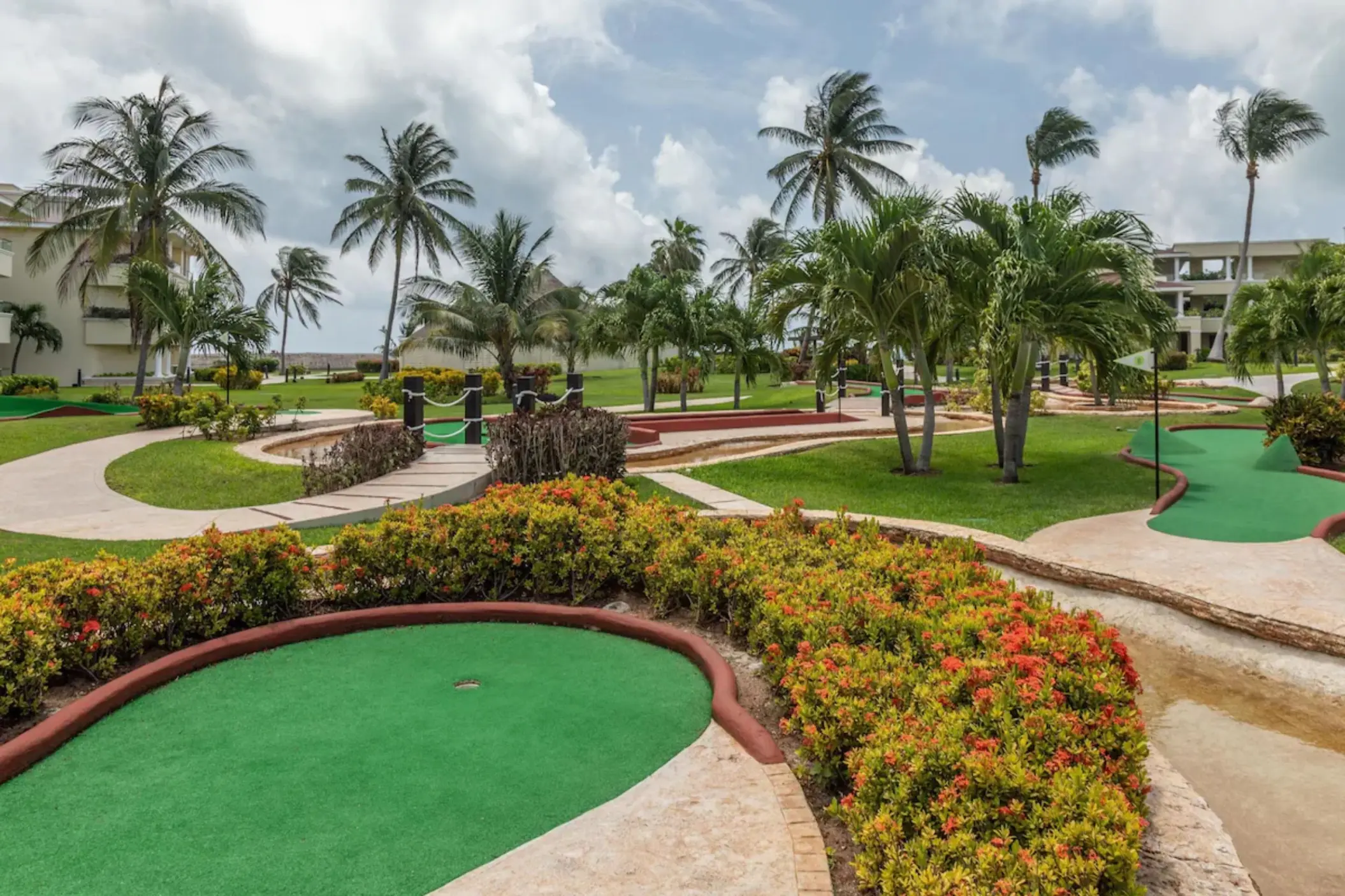mini golf at Moon Palace Cancun