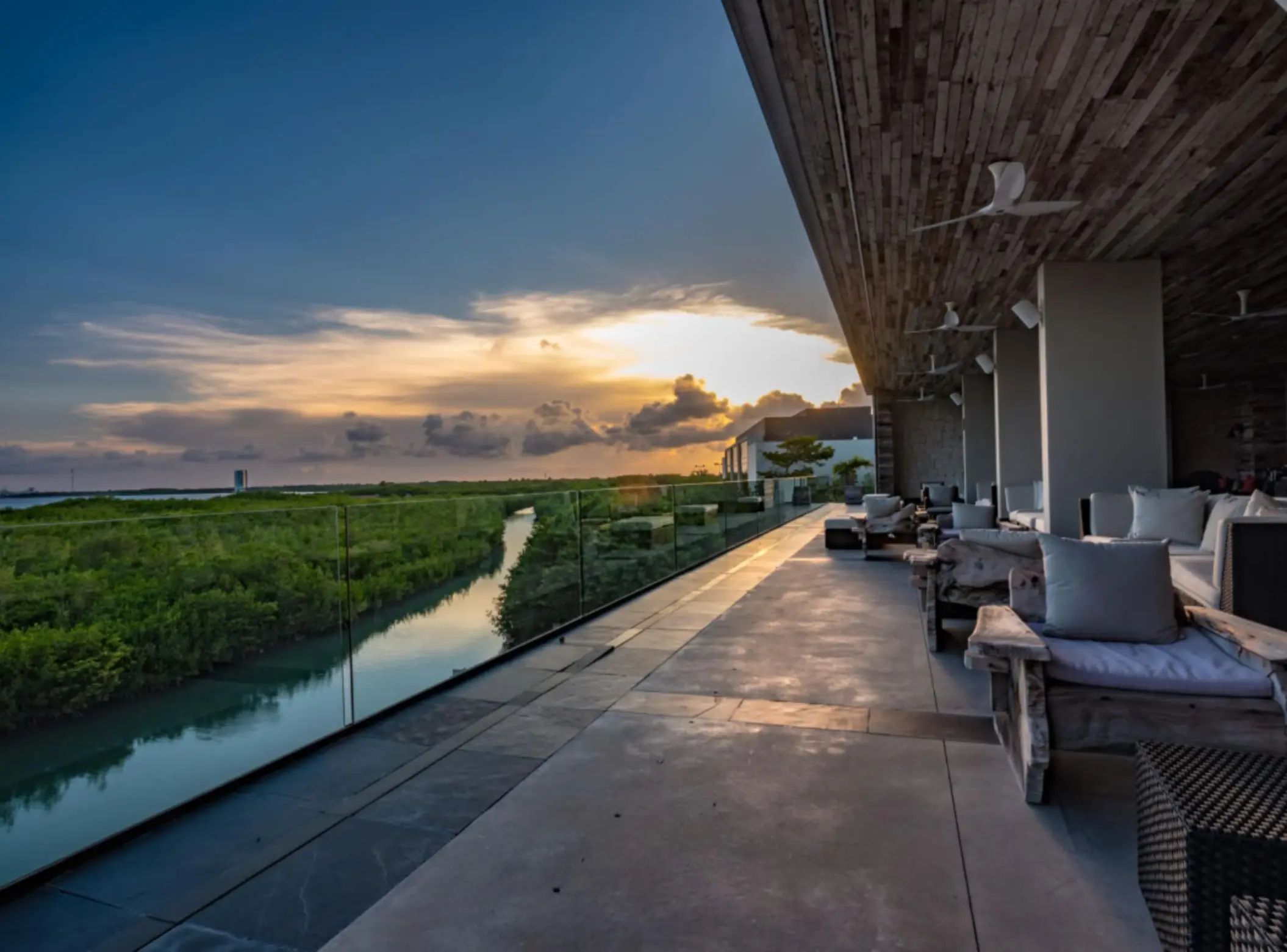 sunset from Nizuc Resort and Spa