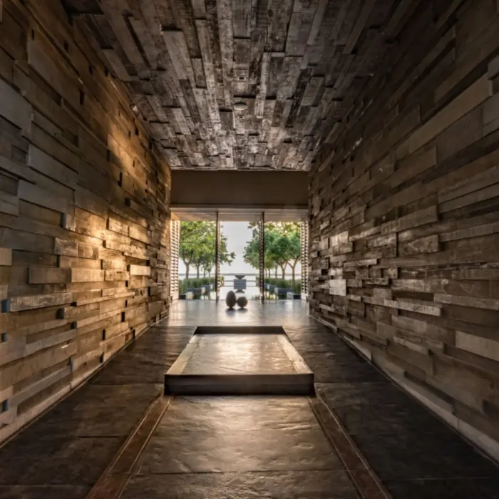 artistic walkway at Nizuc Resort and Spa