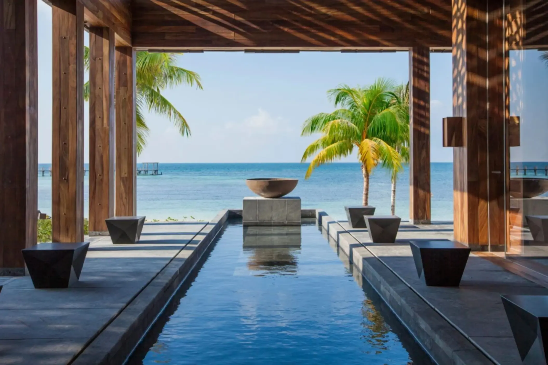 water feature at Nizuc Resort and Spa