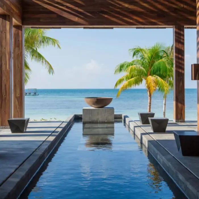 water feature at Nizuc Resort and Spa