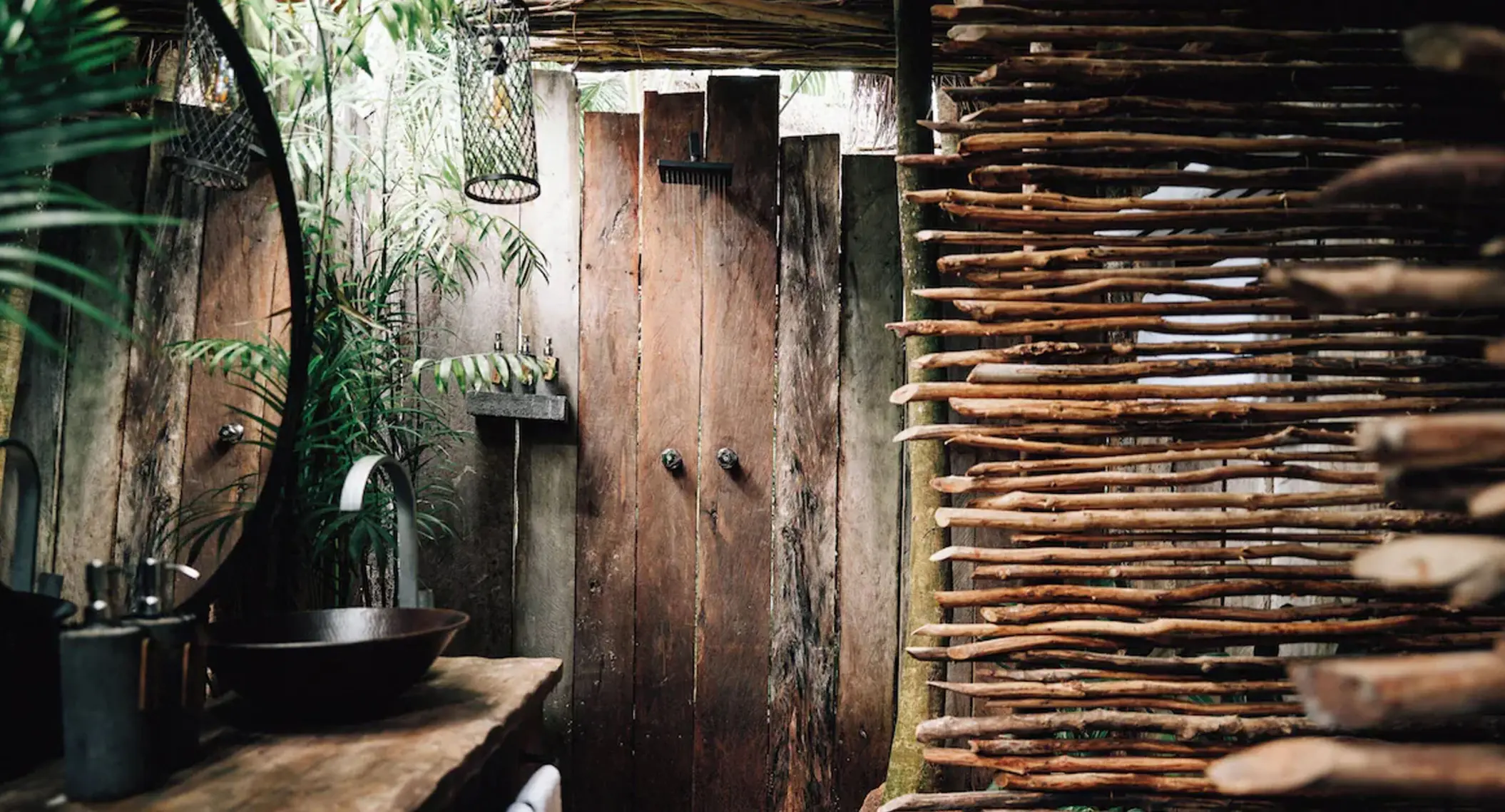 outdoor bathroom shower at nomade tulum