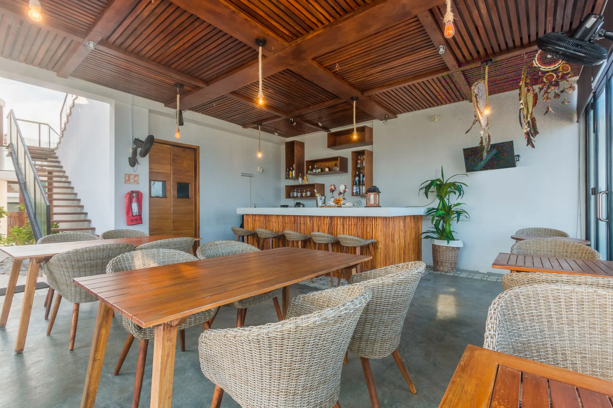 restaurant and bar at O'Tulum Boutique Hotel