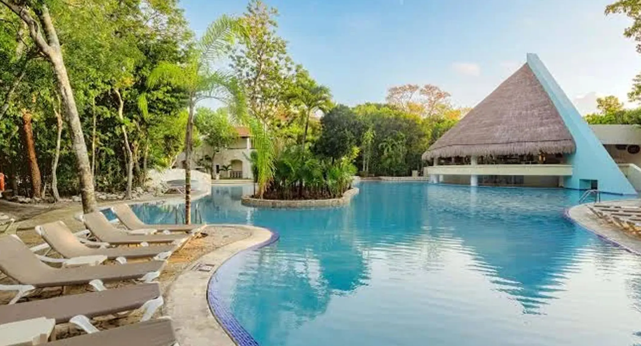 pool at occidental at xcaret destination